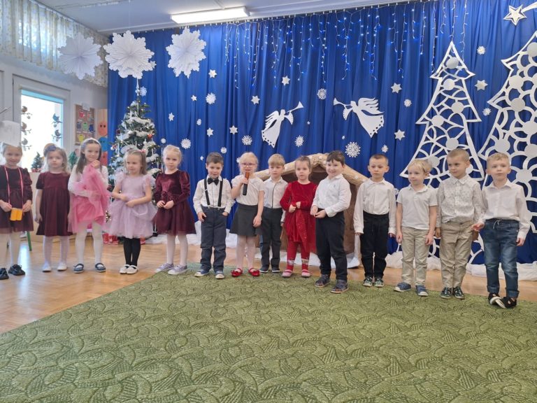 Dzień Babci i Dziadzia w grupie „Biedronki”