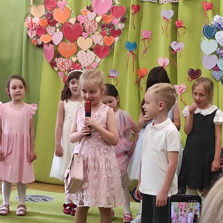 „Dzień Rodziny” w grupie „Biedronki”