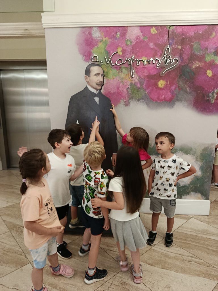 Grupa „biedronki” – zakończenie innowacji pedagogicznej „wielka sztuka i mały człowiek”